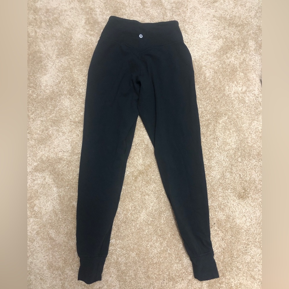 Lululemon black Align High Rise Joggers full length